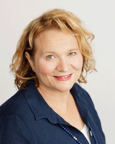 Mira Pakarinen People Up